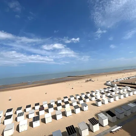 A Spacious And Modern 3-bedroom With Stunning Sea View T2 *